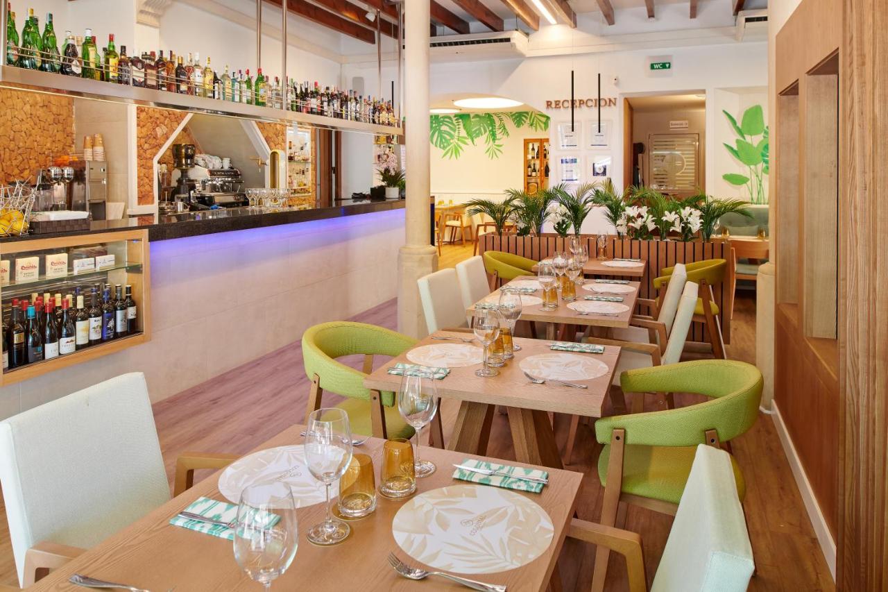 Hotel Colonial Colonia de Sant Jordi ภายนอก รูปภาพ