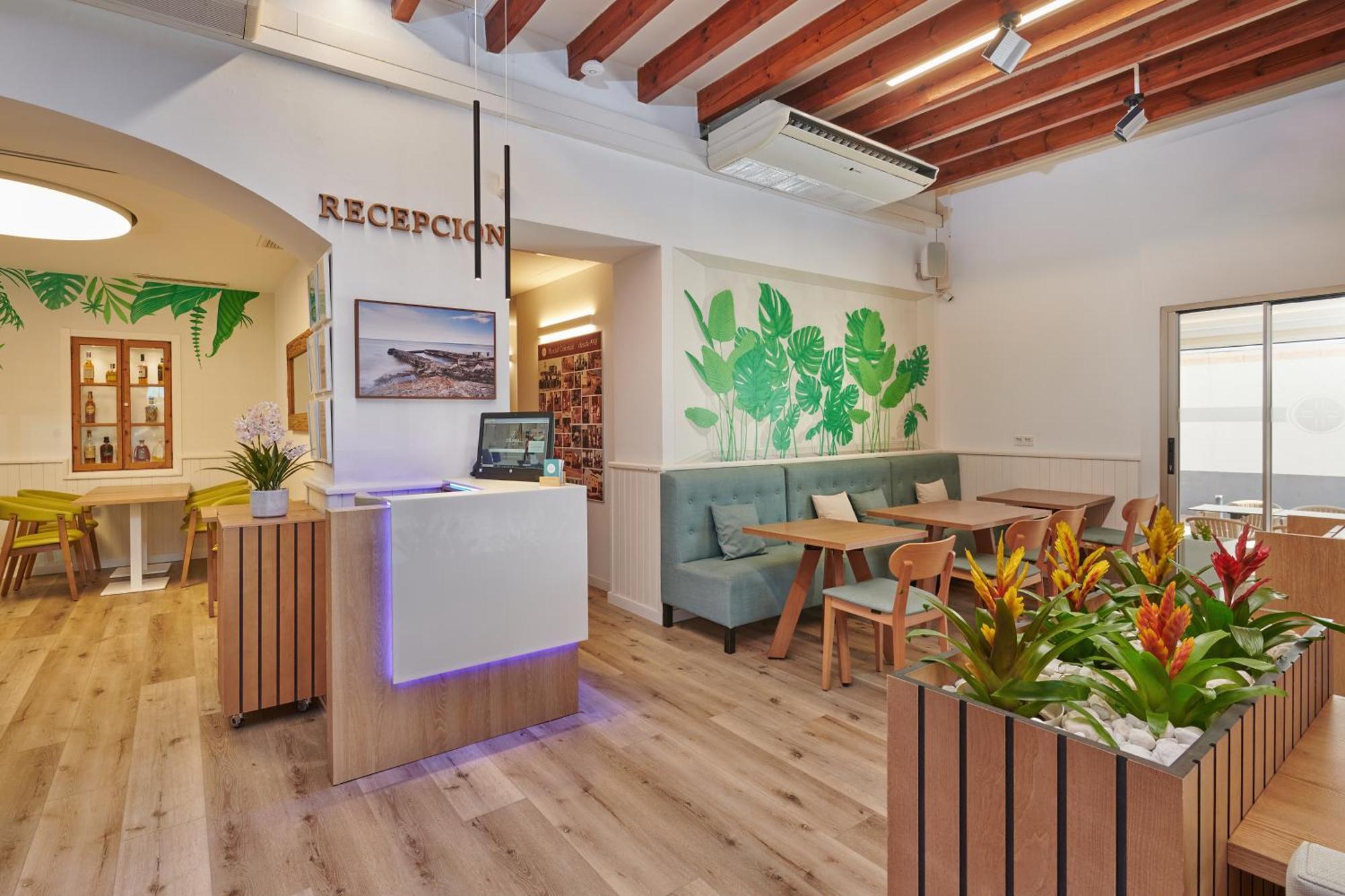 Hotel Colonial Colonia de Sant Jordi ภายนอก รูปภาพ